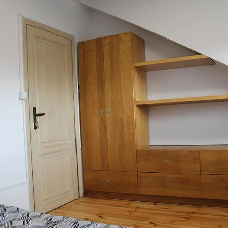 Saska Ochota Forest Guest House Warszawa Eksteriør billede